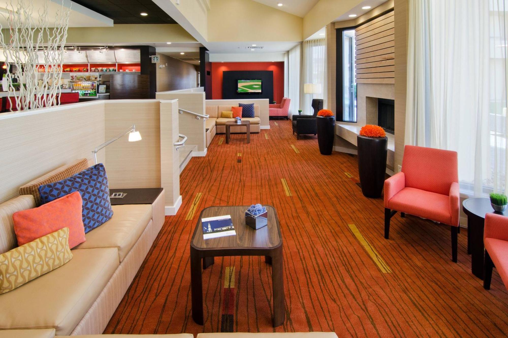 Courtyard By Marriott Huntsville University Drive Exteriér fotografie