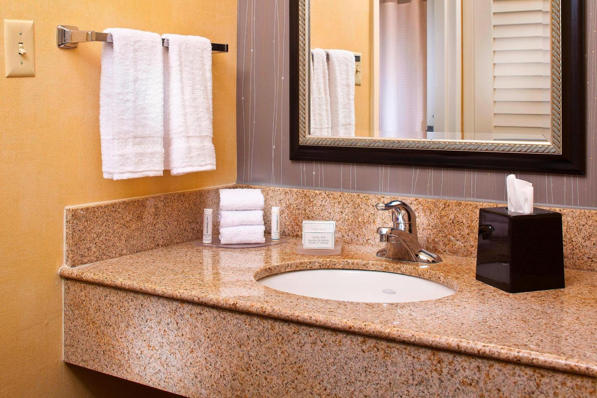 Courtyard By Marriott Huntsville University Drive Exteriér fotografie