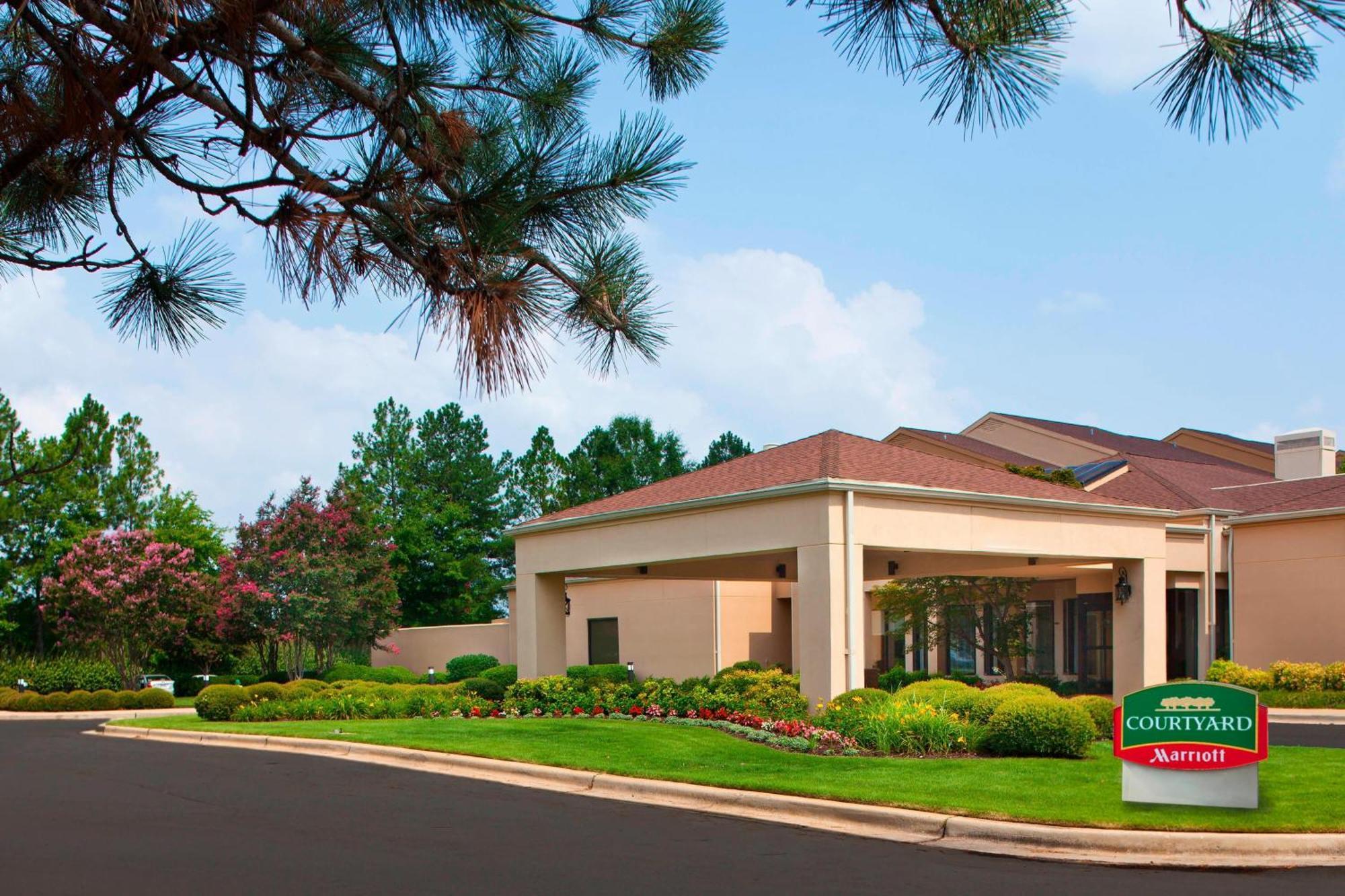 Courtyard By Marriott Huntsville University Drive Exteriér fotografie
