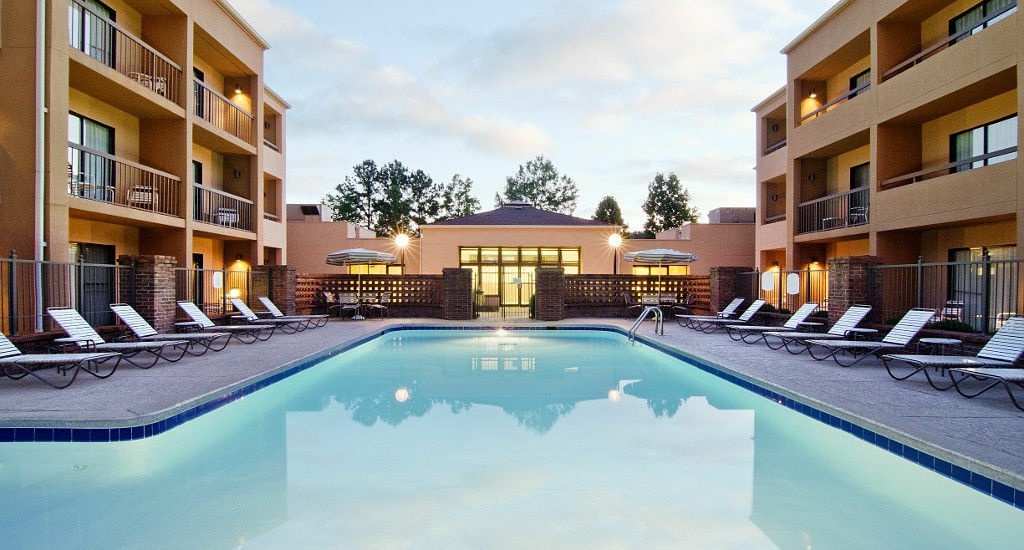 Courtyard By Marriott Huntsville University Drive Exteriér fotografie